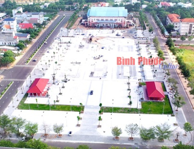 Đồng Xoài: Đẩy nhanh tiến độ công trình quảng trường thành phố