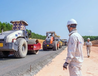 Quyết tâm hoàn thành 3.000 km đường cao tốc vào năm 2025