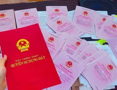 8 trường hợp bắt buộc đổi sổ đỏ, sổ hồng cần biết trong năm 2025