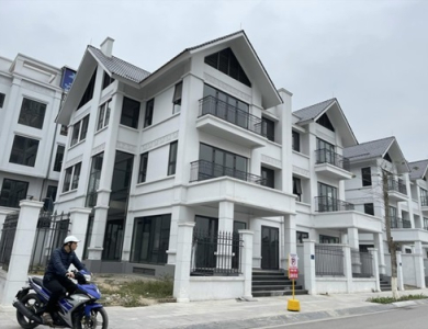 Thủ tướng chỉ đạo về vốn, bất động sản đón tin vui