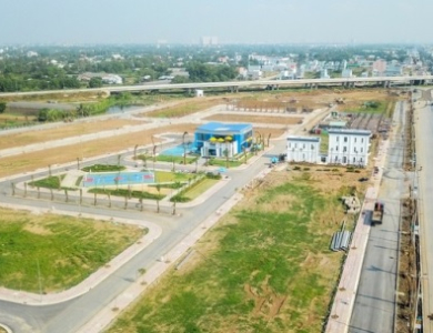 Có tiền nên đầu tư đất nền lúc này?