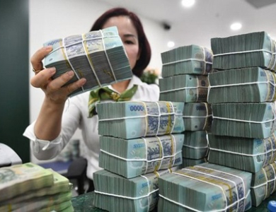Lãi suất giảm, kênh đầu tư nào vào tầm ngắm?
