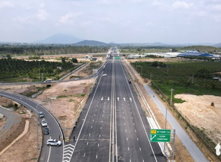 Đồng Xoài đề xuất làm hầm chui các đoạn giao cắt với cao tốc Gia Nghĩa - Chơn Thành