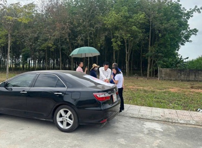 “Tay to” săn đất phân lô diện tích nhỏ, thị trường xảy ra tình trạng: “Trả giá lô nào quay lại mất lô đó”