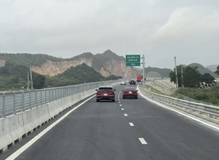 Hơn 25.500 tỉ đồng làm gần 130 km cao tốc Gia Nghĩa - Chơn Thành