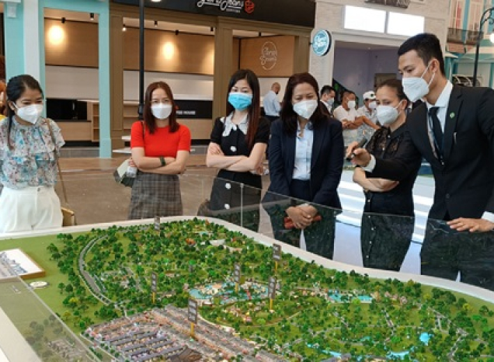 Bất động sản đang "thức giấc" sau thời gian dài "ngủ đông"