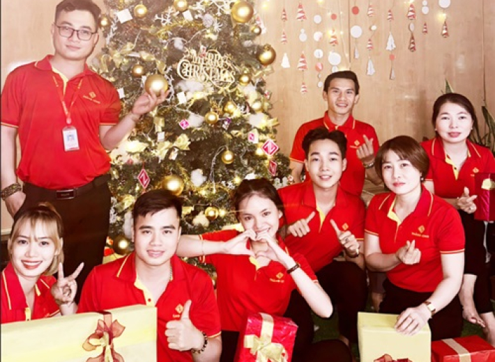Vui lễ Giáng sinh cùng đại gia đình Thăng Long