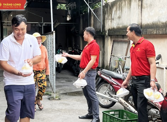 Cùng Thăng Long trao gởi yêu thương