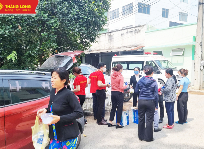 Hoạt động từ thiện tháng 4